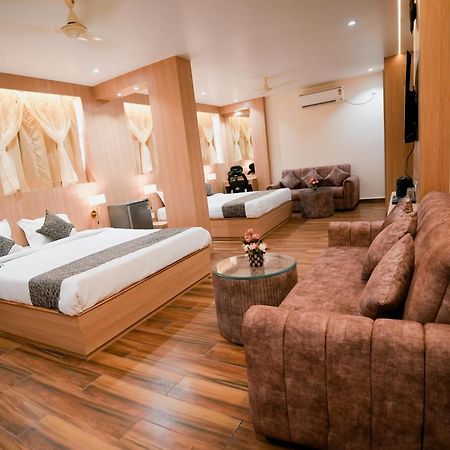 Hotel Jk Palace Allāhābād Junction 외부 사진