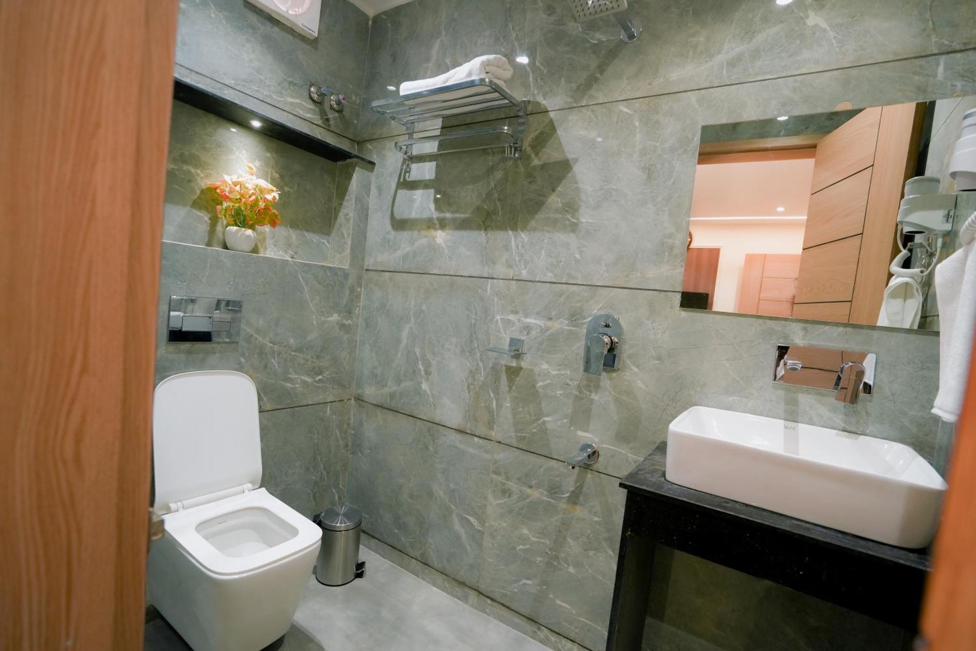 Hotel Jk Palace Allāhābād Junction 외부 사진