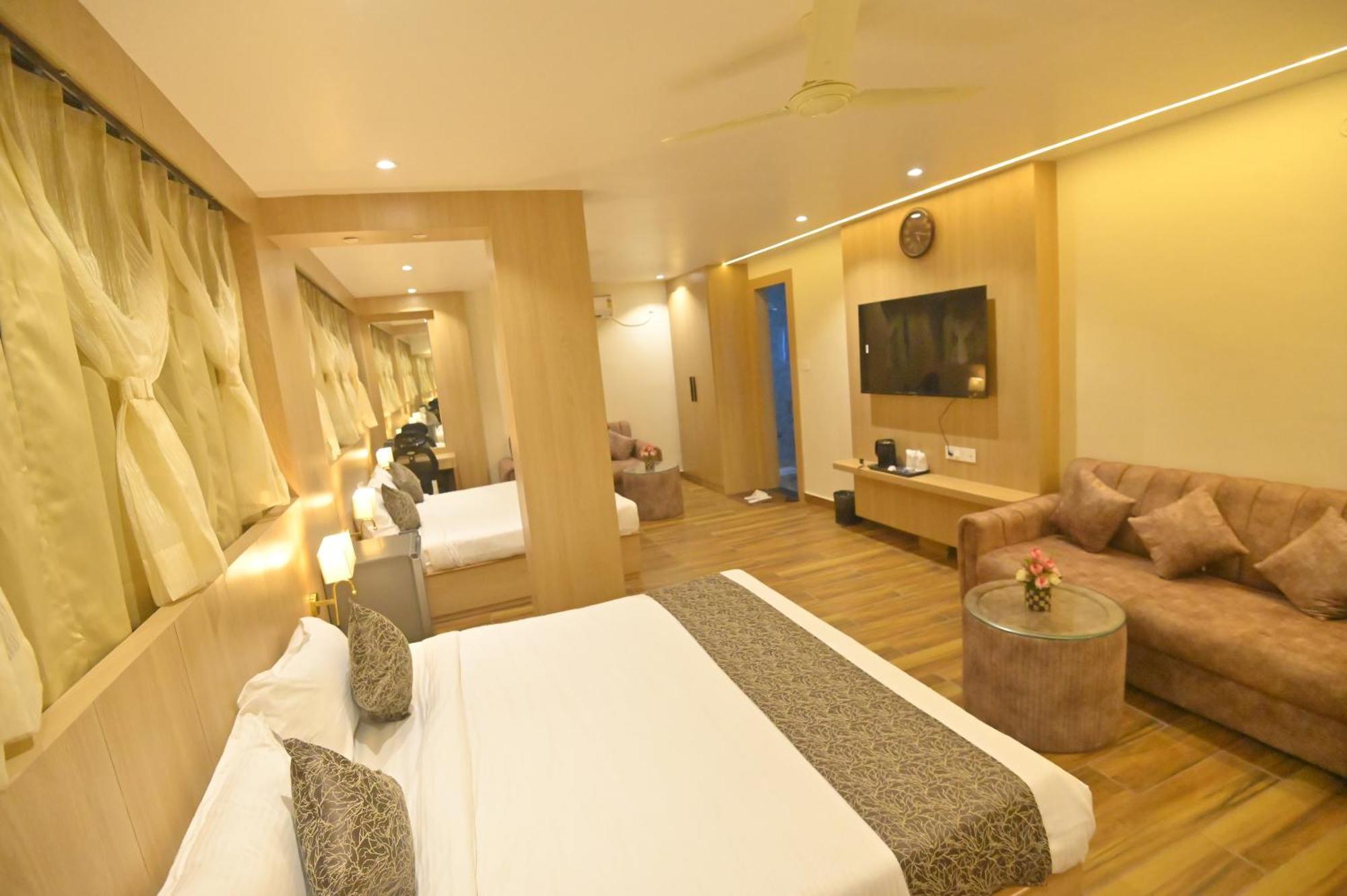 Hotel Jk Palace Allāhābād Junction 외부 사진