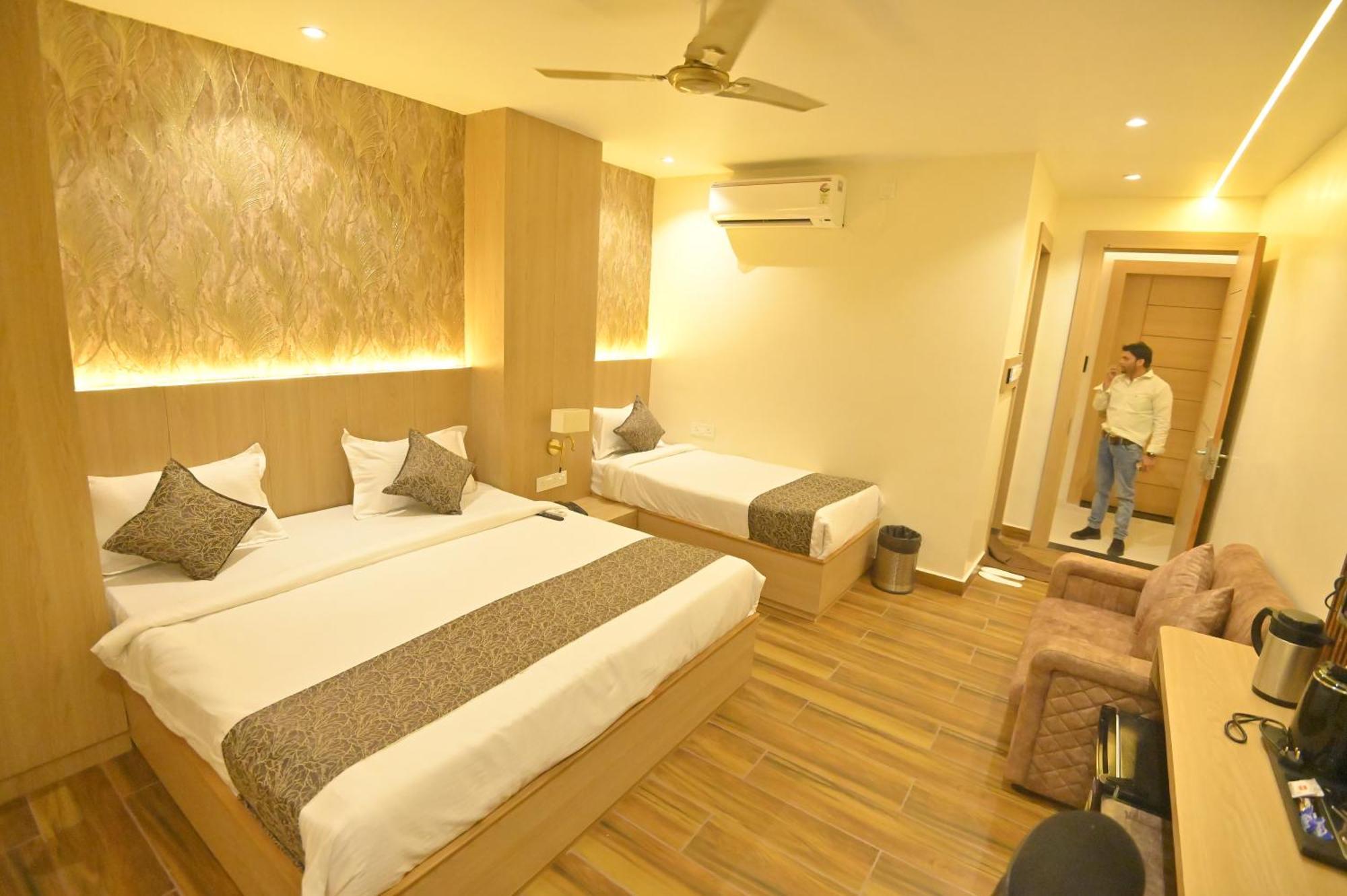 Hotel Jk Palace Allāhābād Junction 외부 사진