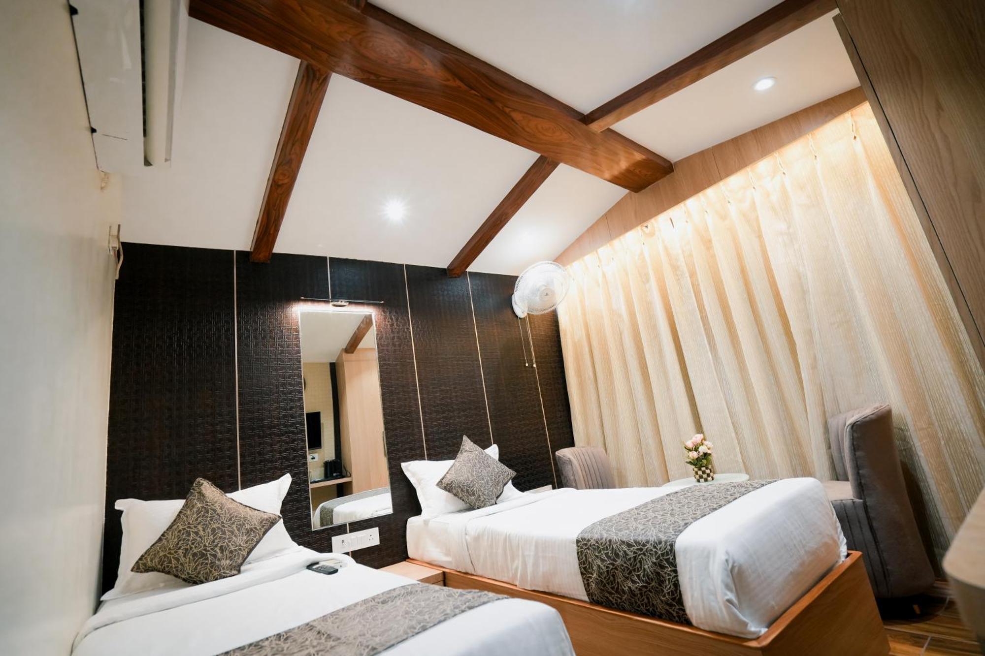 Hotel Jk Palace Allāhābād Junction 외부 사진