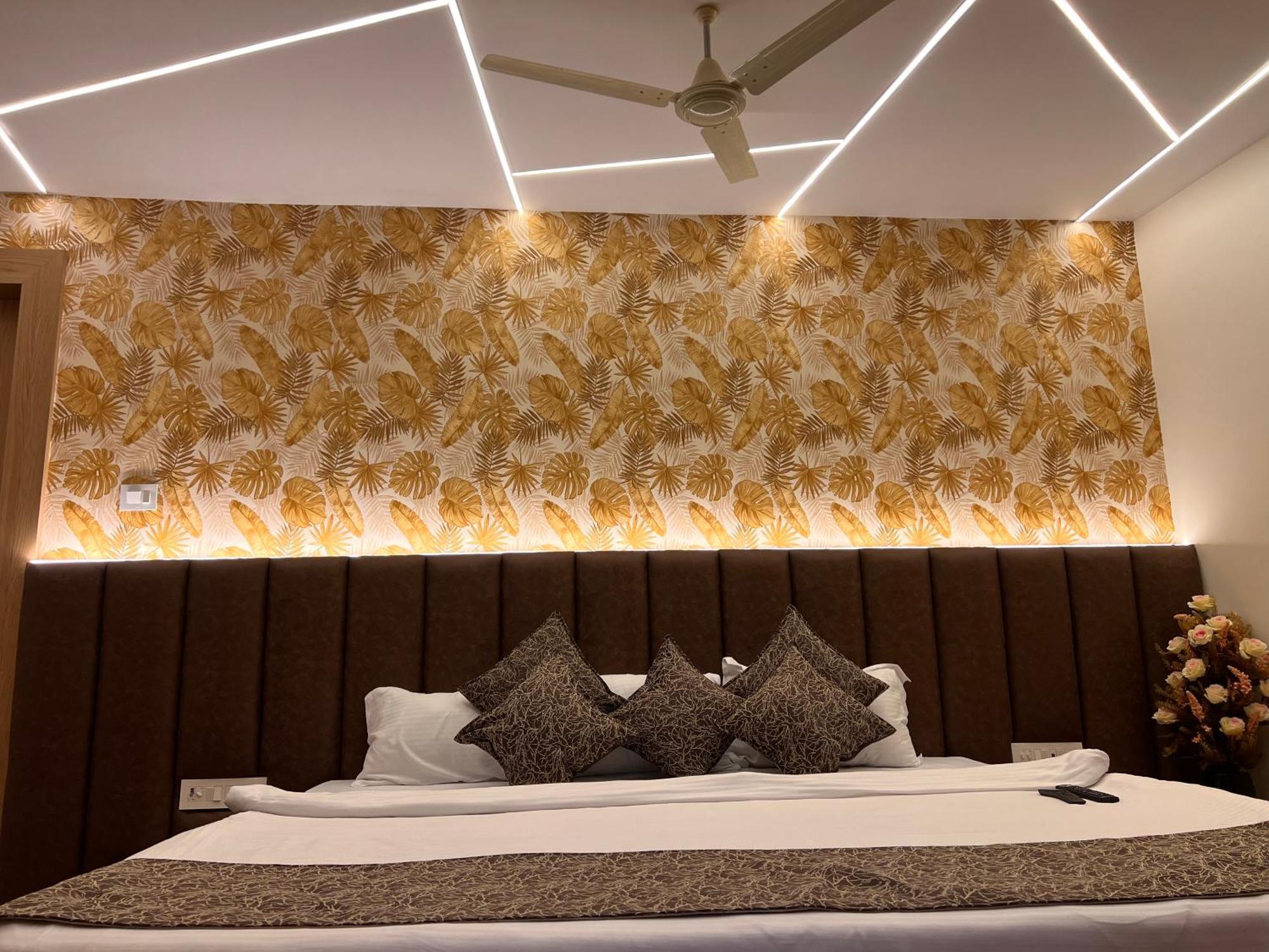 Hotel Jk Palace Allāhābād Junction 외부 사진